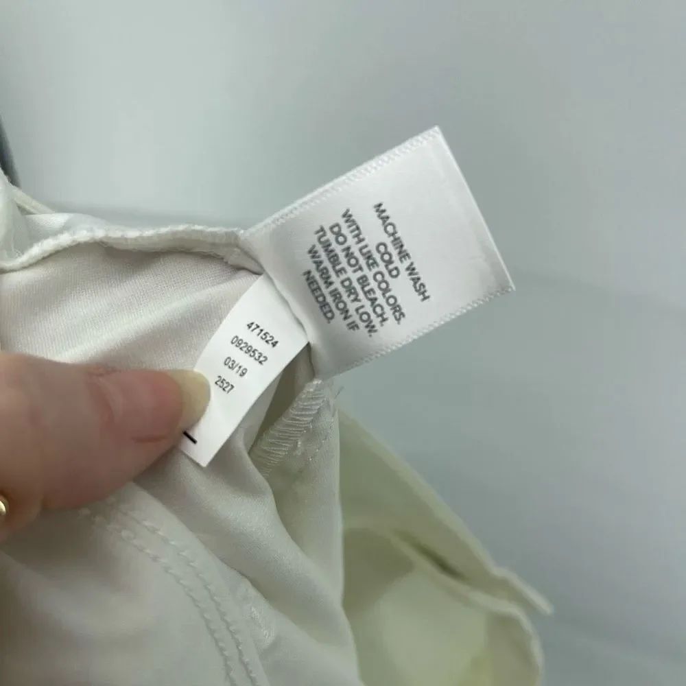 Westport Women's Capri Pants Cuffed Hem Mid Rise Signature Fit Cream Size 24W - Picture 15 of 16